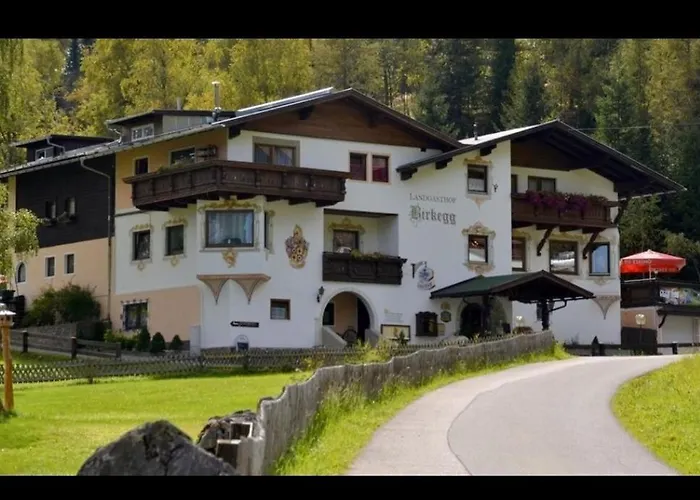 Landgasthaus Birkegg Πανδοχείο Leutasch